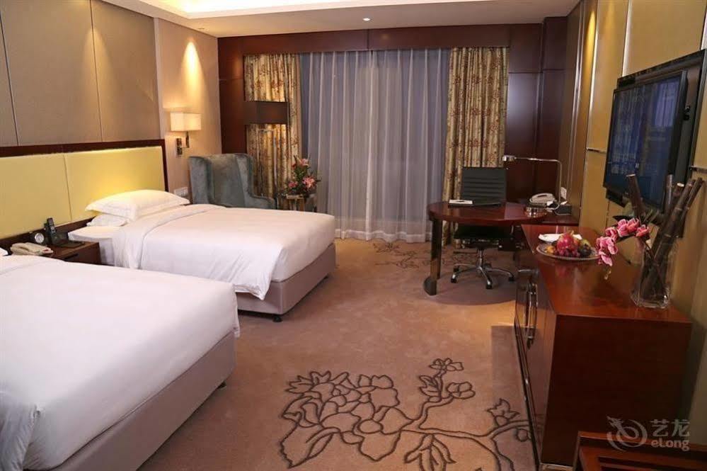 Guangzhou Changfeng Gloria Plaza Hotel المظهر الخارجي الصورة