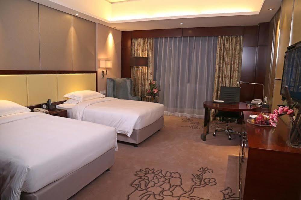 Guangzhou Changfeng Gloria Plaza Hotel المظهر الخارجي الصورة